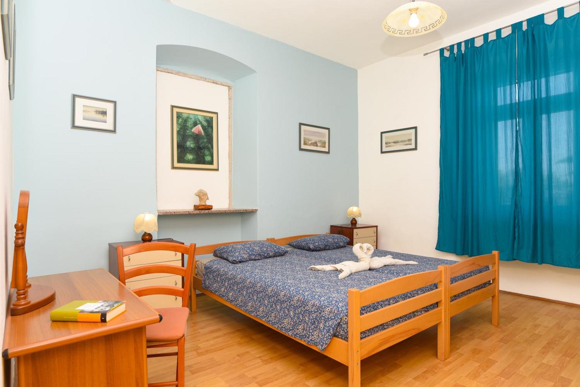 Apartmani Zupanic Koromačno Buitenkant foto